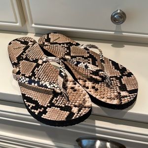 Tory Burch flip-flops